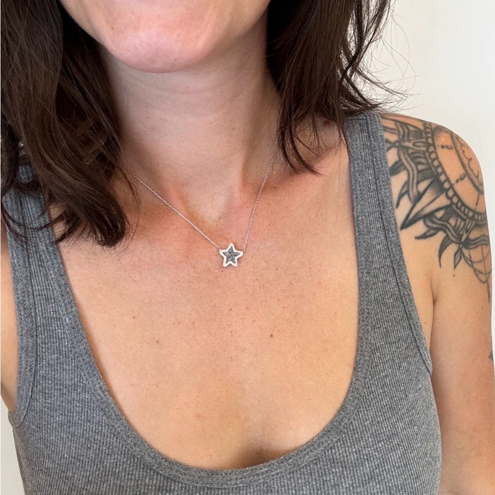 Kendra Scott Jae Star Necklace In Platinum Drusy And Rhodium Plated - Picture 5 of 7
